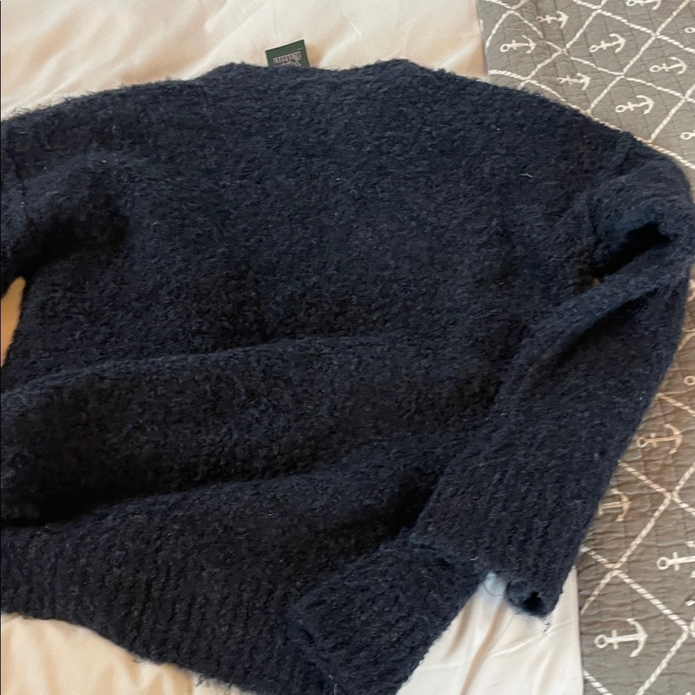 Cozy Dark Navy sweater - Picture 9 of 9